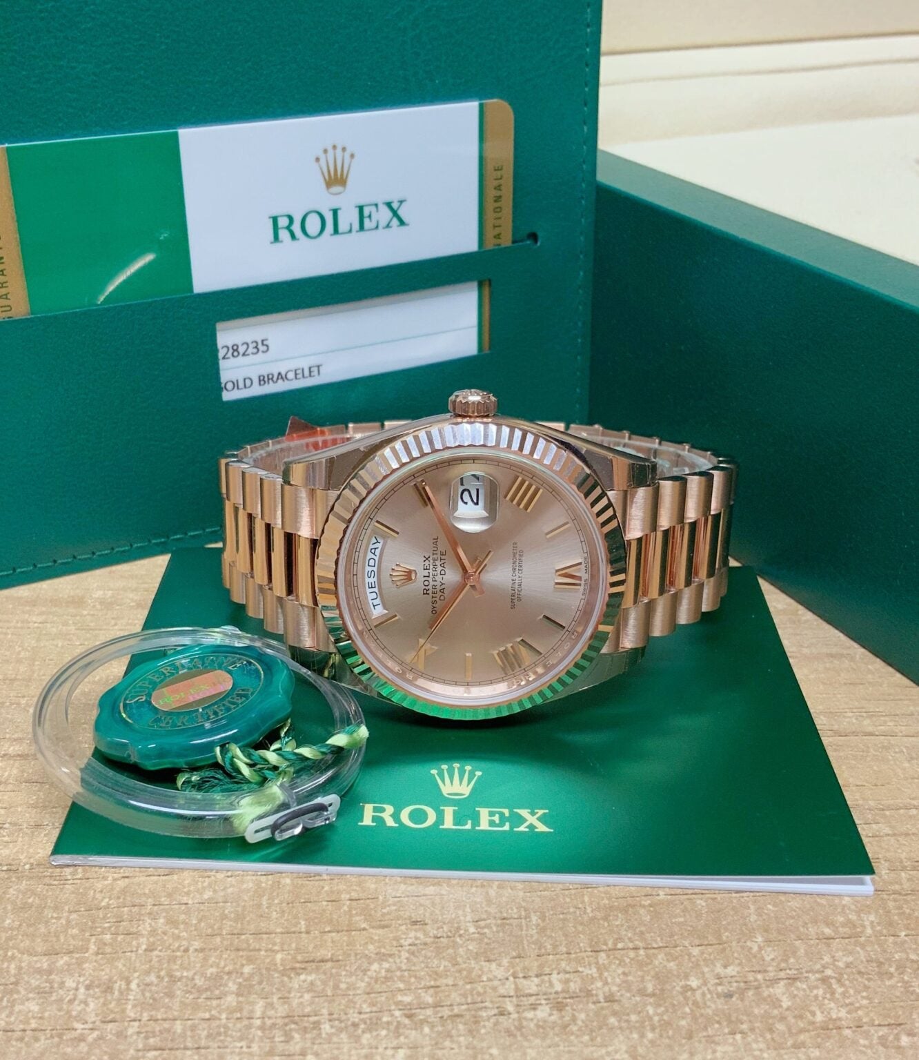 Rolex Day-Date Rose Gold sundust dial